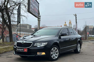 Лифтбек Skoda Superb 2011 в Виннице