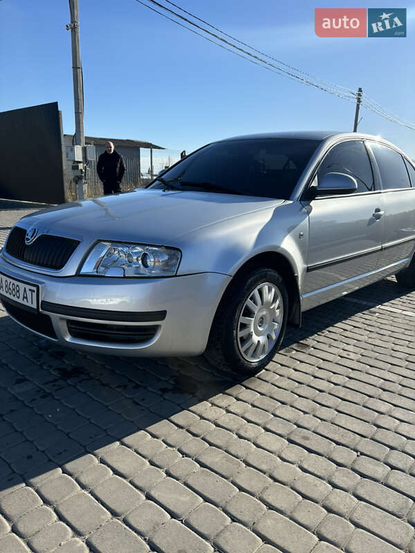 Ліфтбек Skoda Superb 2008 в Львові