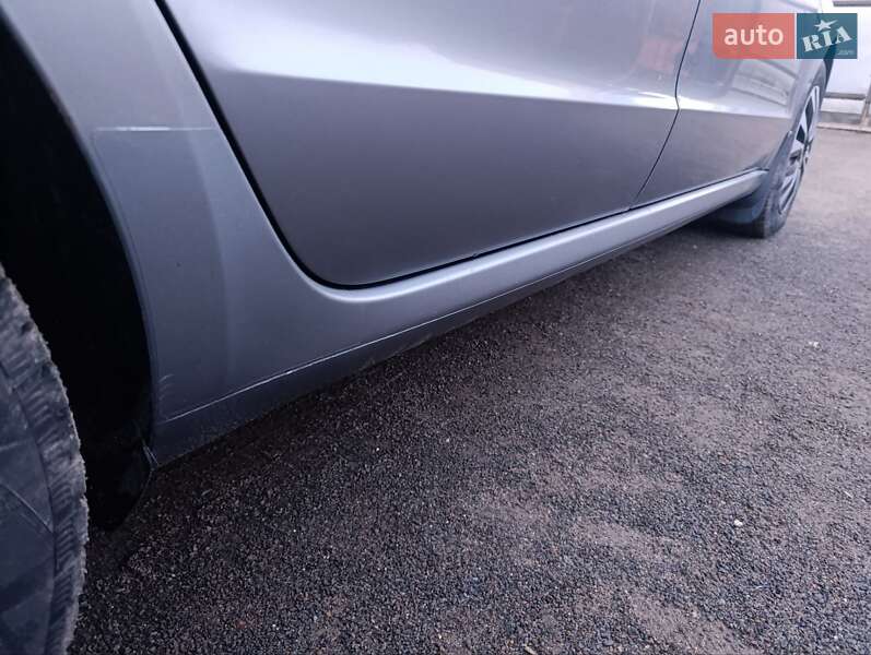 Универсал Skoda Superb 2013 в Ярмолинцах фото 19 Универсал Skoda Superb 2013 в Ярмолинцах