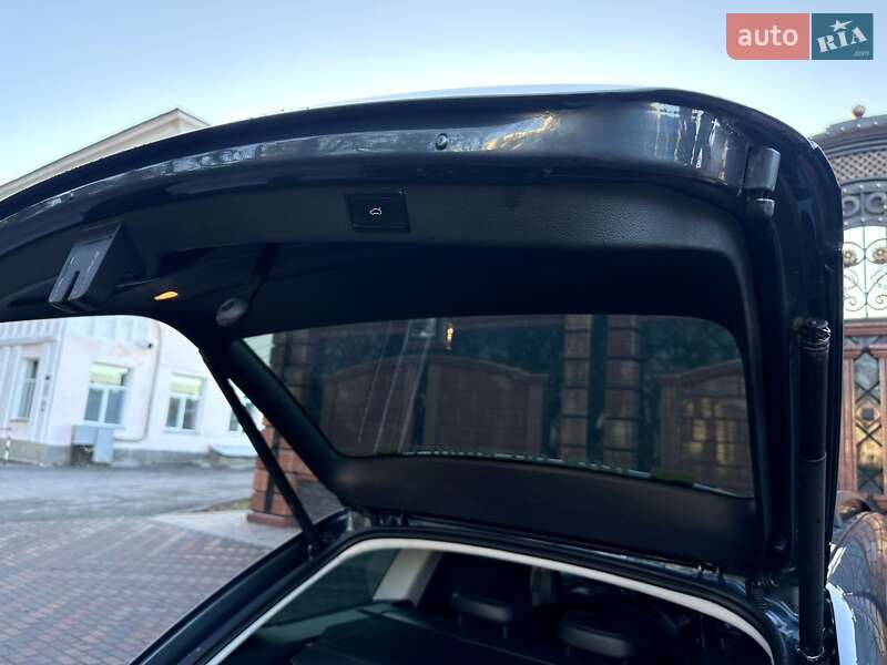 Универсал Skoda Superb 2014 в Звягеле