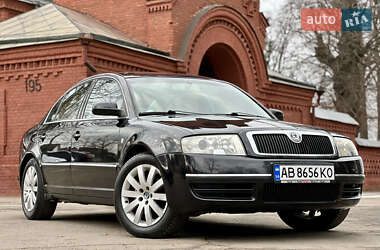 Лифтбек Skoda Superb 2005 в Виннице