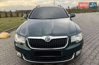 Універсал Skoda Superb 2011 в Луцьку