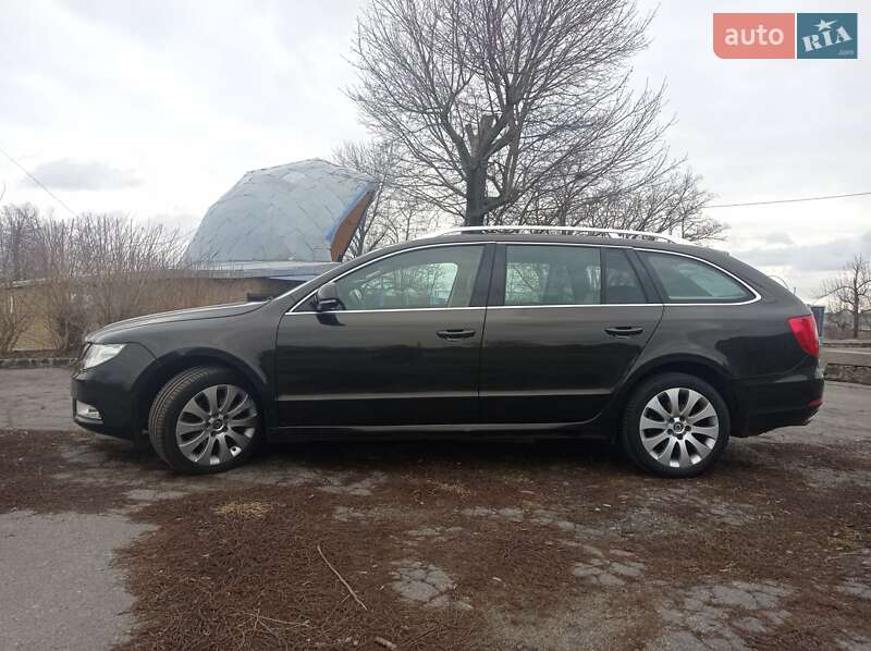 Універсал Skoda Superb 2010 в Чорнобаї фото 3 Універсал Skoda Superb 2010 в Чорнобаї