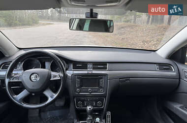 Универсал Skoda Superb 2014 в Новых Санжарах