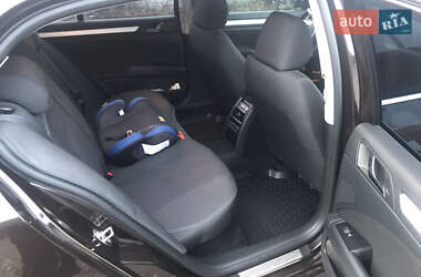 Лифтбек Skoda Superb 2012 в 