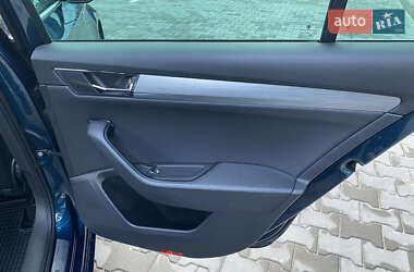 Универсал Skoda Superb 2020 в 
