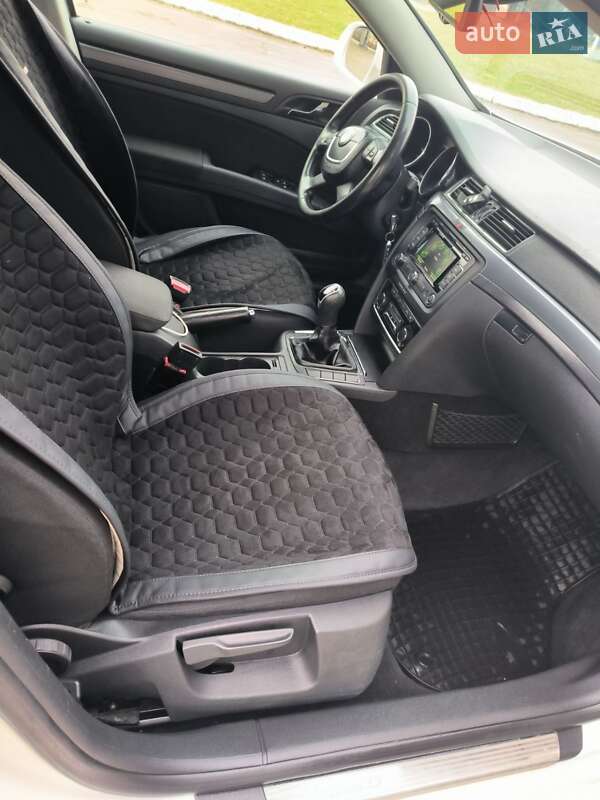 Универсал Skoda Superb 2012 в Львове