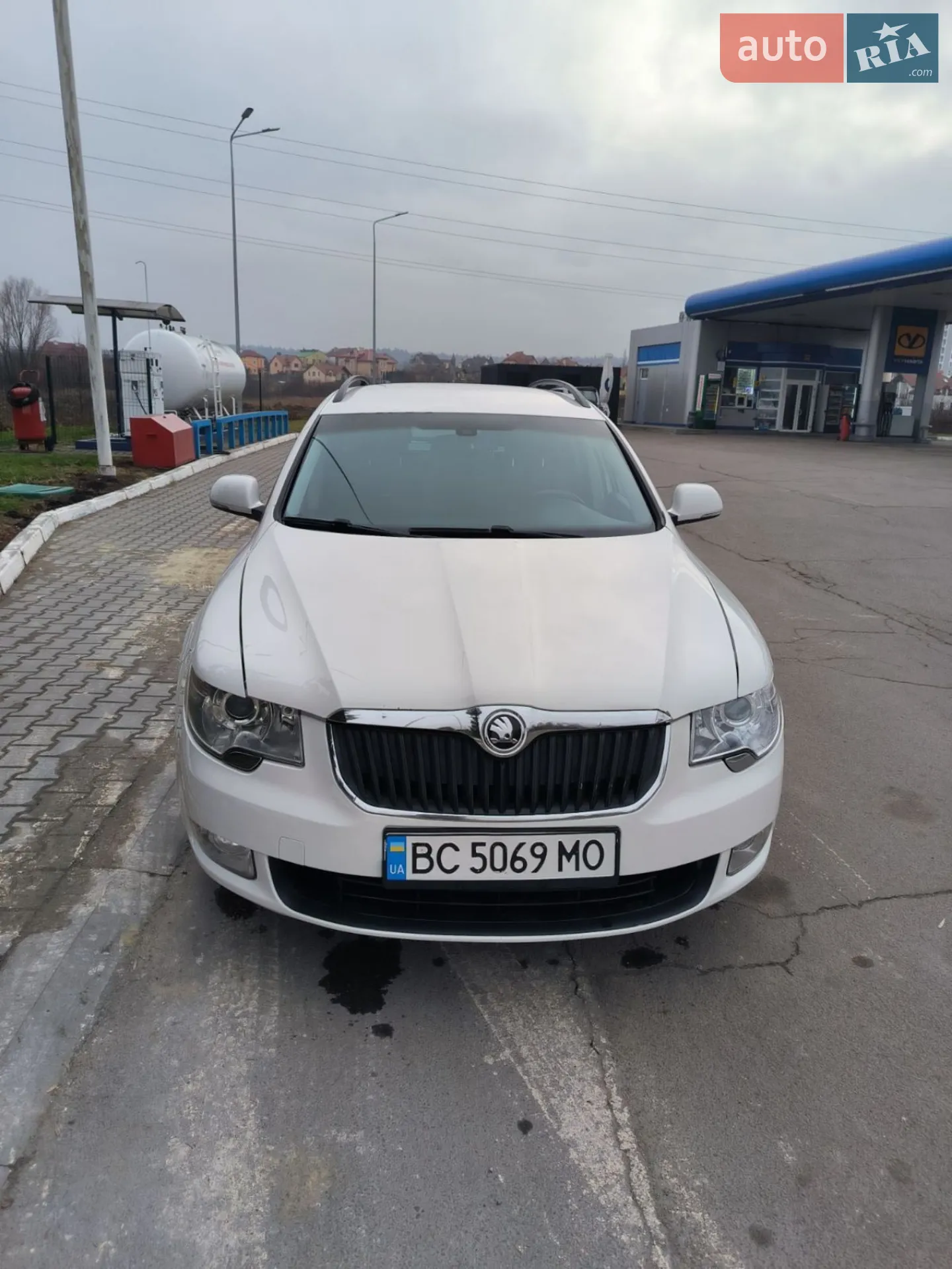 2012 Skoda Superb - мініатюра 4