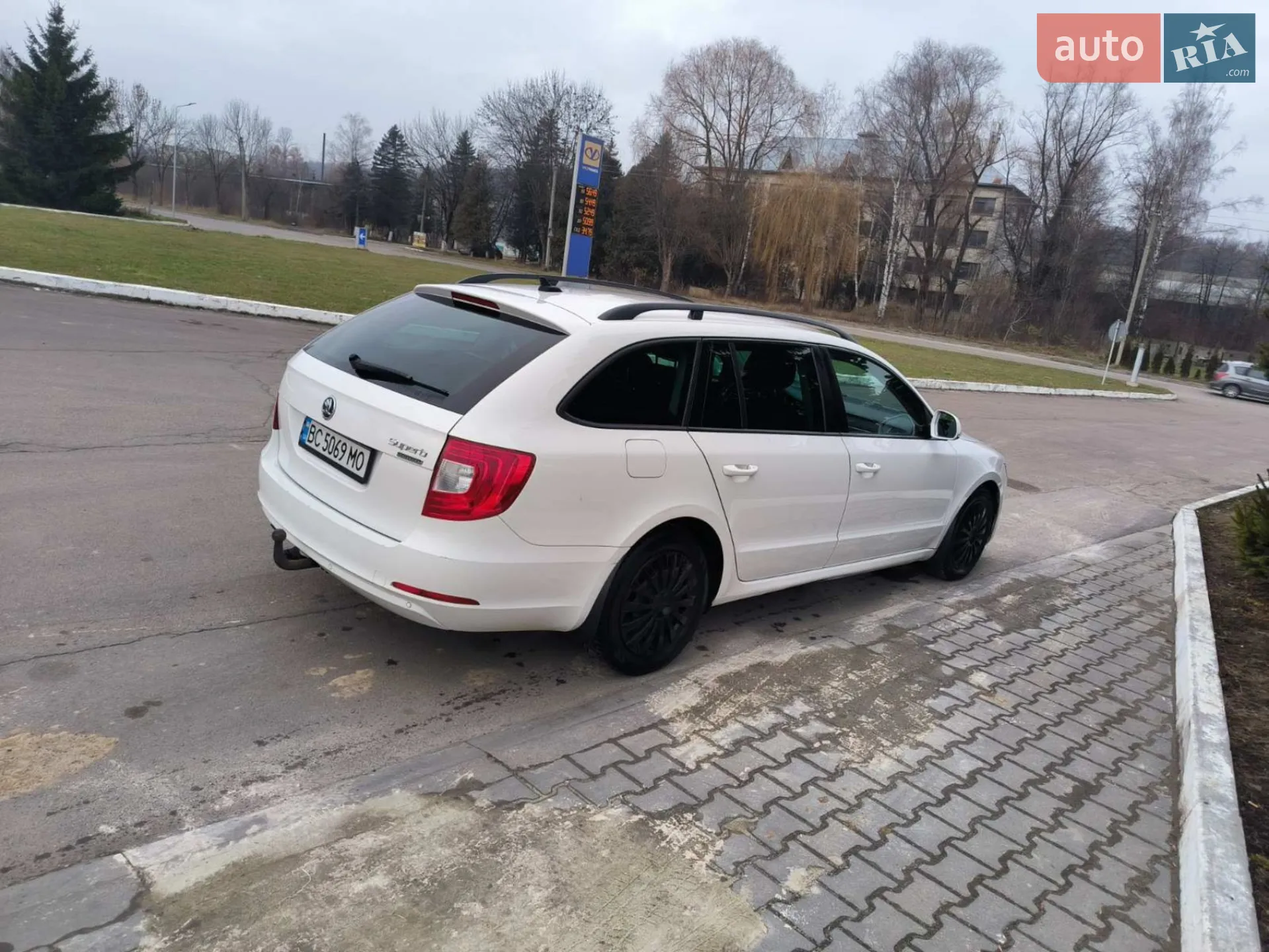 2012 Skoda Superb - мініатюра 5
