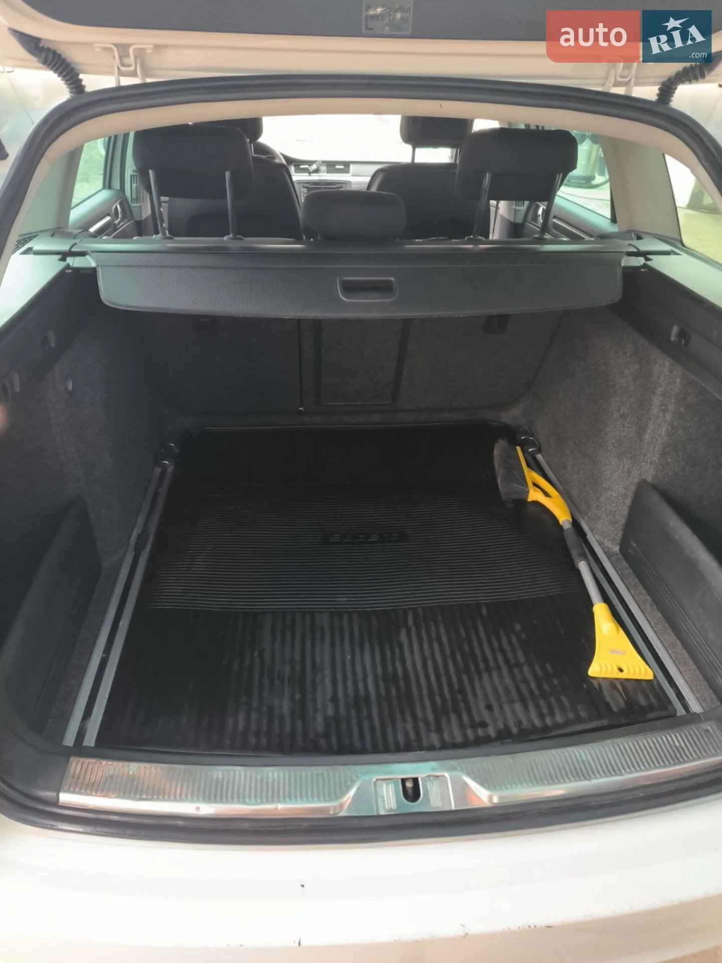 2012 Skoda Superb - мініатюра 12