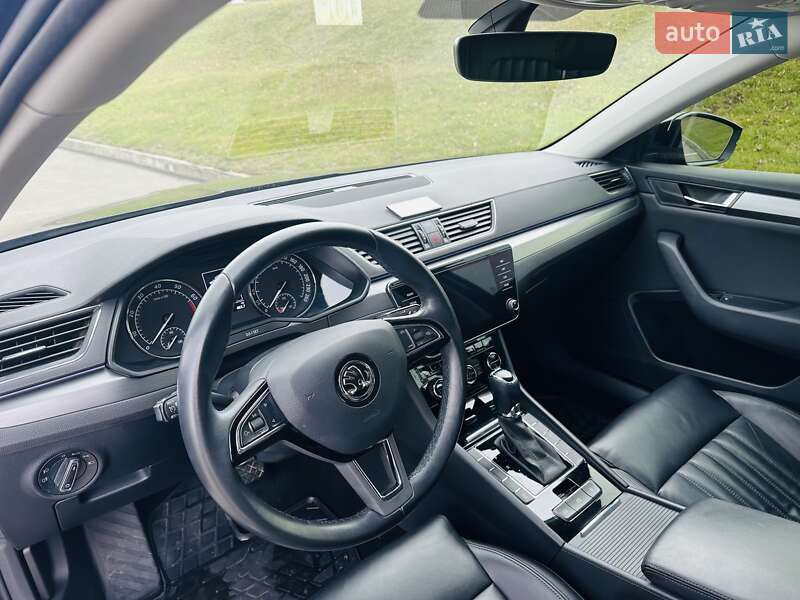 Универсал Skoda Superb 2018 в Кривом Роге