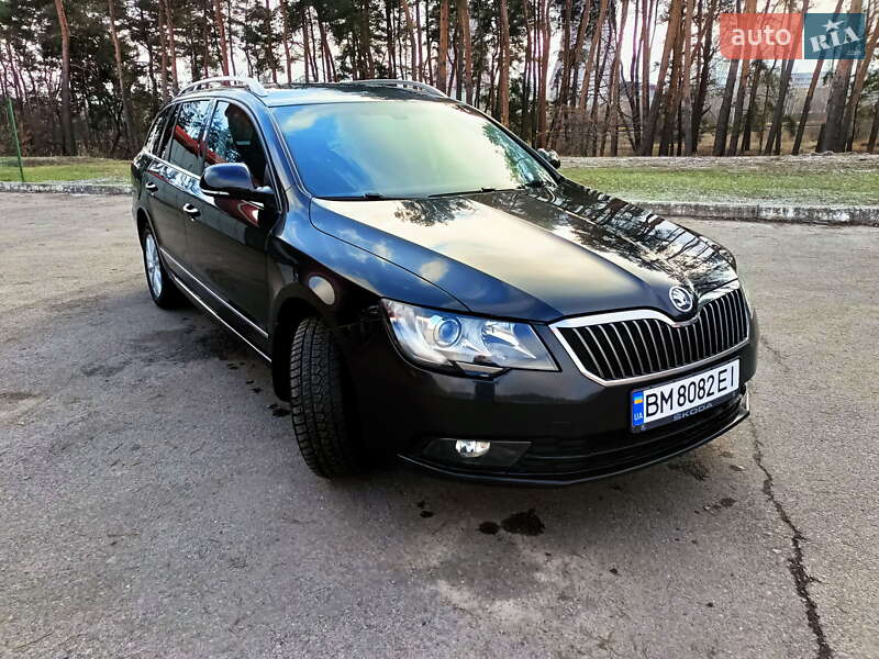 Універсал Skoda Superb 2014 в Харкові