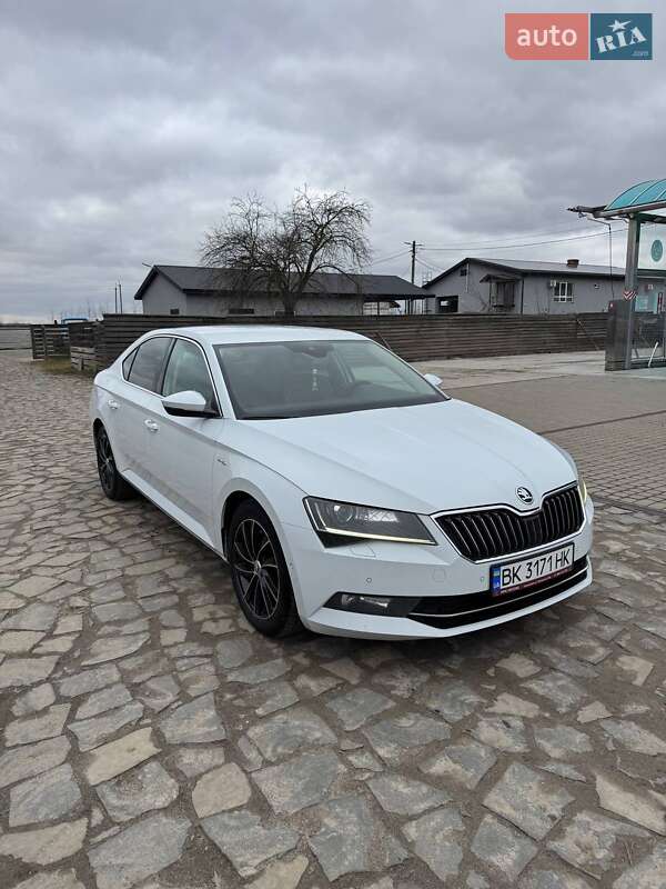 Skoda Superb 2016