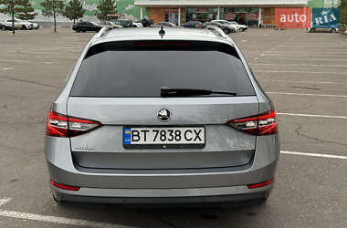 Универсал Skoda Superb 2015 в 