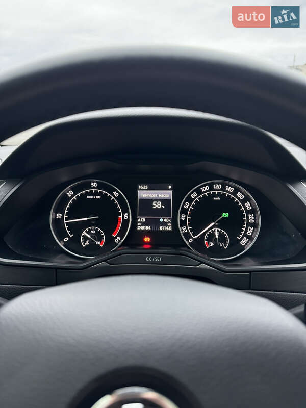 Универсал Skoda Superb 2015 в Николаеве