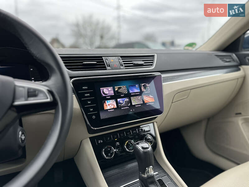 Ліфтбек Skoda Superb 2019 в Луцьку