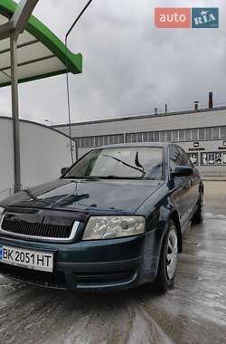 Лифтбек Skoda Superb 2005 в Хмельницком