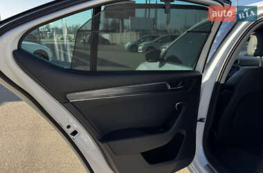 Лифтбек Skoda Superb 2019 в 