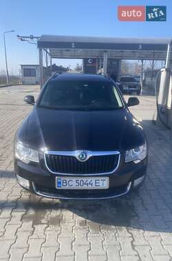 Универсал Skoda Superb 2012 в 