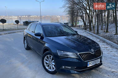 Универсал Skoda Superb 2018 в Тернополе