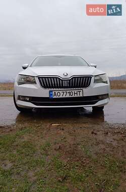 Универсал Skoda Superb 2015 в 