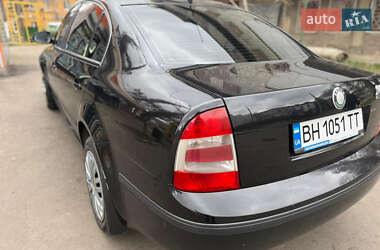 Лифтбек Skoda Superb 2007 в 