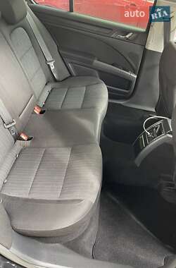 Лифтбек Skoda Superb 2013 в 