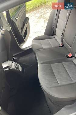 Лифтбек Skoda Superb 2013 в 