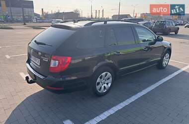 Универсал Skoda Superb 2011 в 