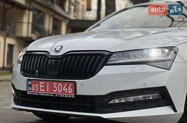 Лифтбек Skoda Superb 2021 в Трускавце