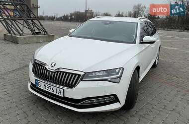 Универсал Skoda Superb 2019 в 