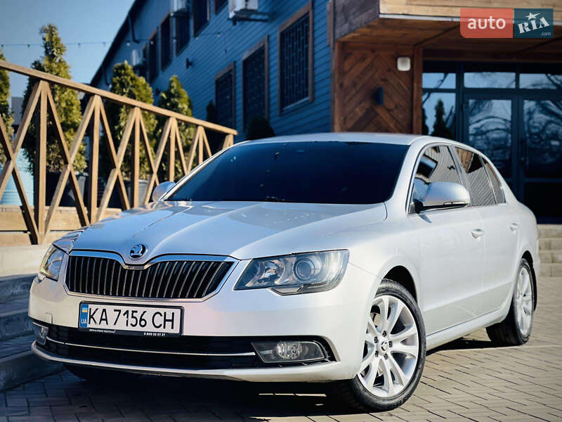 Лифтбек Skoda Superb 2013 в Кривом Роге