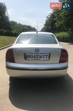 Лифтбек Skoda Superb 2006 в Тернополе