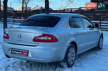 Лифтбек Skoda Superb 2012 в Киеве