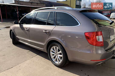 Универсал Skoda Superb 2011 в Кривом Роге