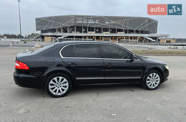 Лифтбек Skoda Superb 2008 в Львове