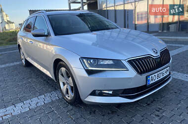 Универсал Skoda Superb 2015 в Хусте