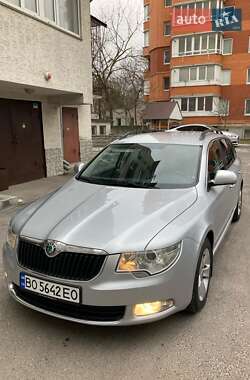 Универсал Skoda Superb 2013 в Тернополе