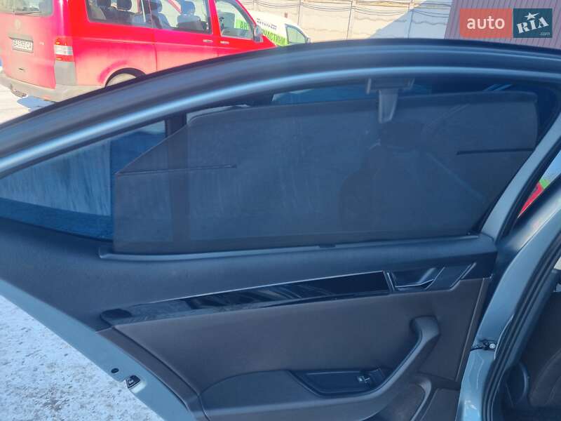 Лифтбек Skoda Superb 2017 в Кременчуге