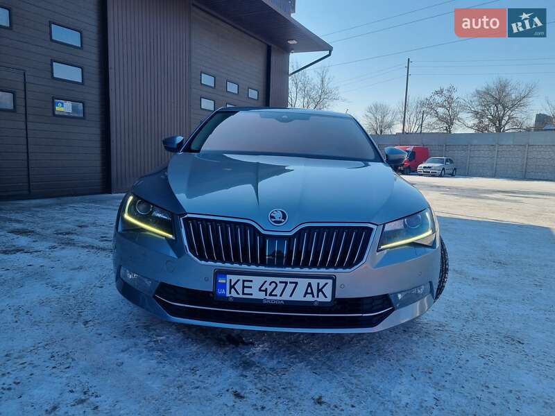 Лифтбек Skoda Superb 2017 в Кременчуге