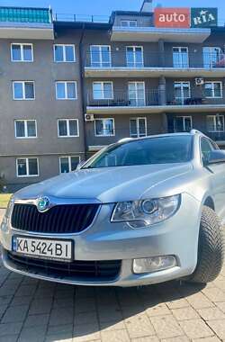 Универсал Skoda Superb 2010 в Львове