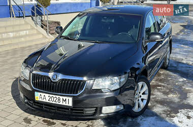 Лифтбек Skoda Superb 2010 в Сарнах