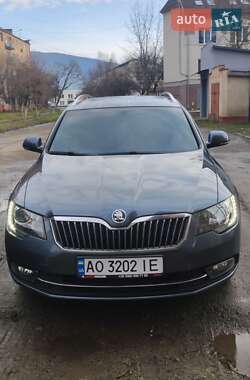 Универсал Skoda Superb 2014 в Виноградове