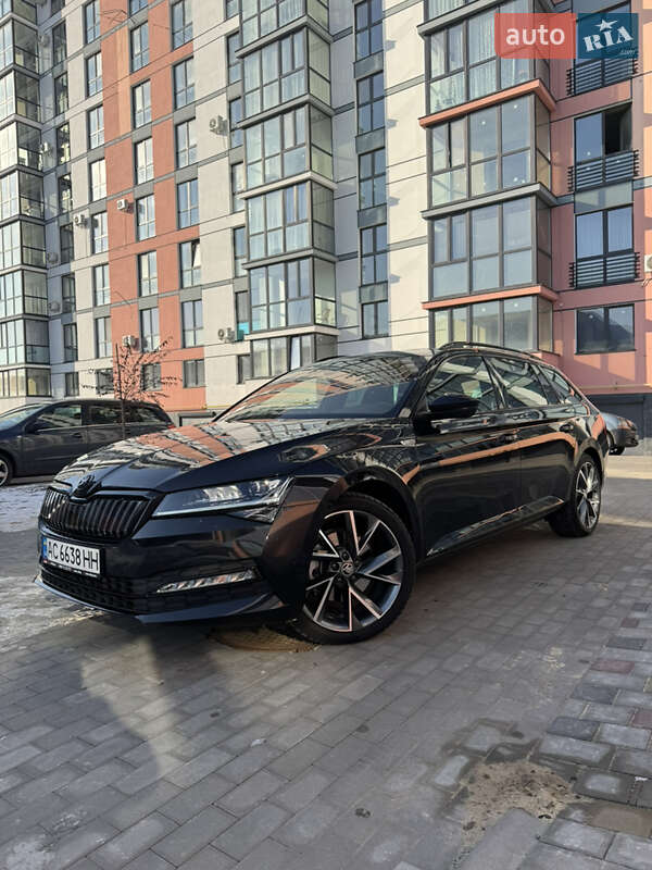 Універсал Skoda Superb 2020 в 