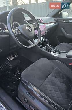 Лифтбек Skoda Superb 2018 в 