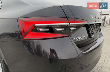 Ліфтбек Skoda Superb 2022 в 