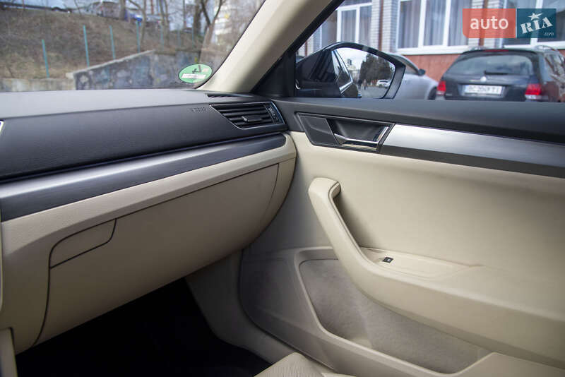 Лифтбек Skoda Superb 2018 в Львове фото 34 Лифтбек Skoda Superb 2018 в Львове