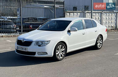 Ліфтбек Skoda Superb 2013 в Києві