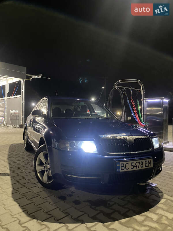 Ліфтбек Skoda Superb 2007 в Старому Самборі