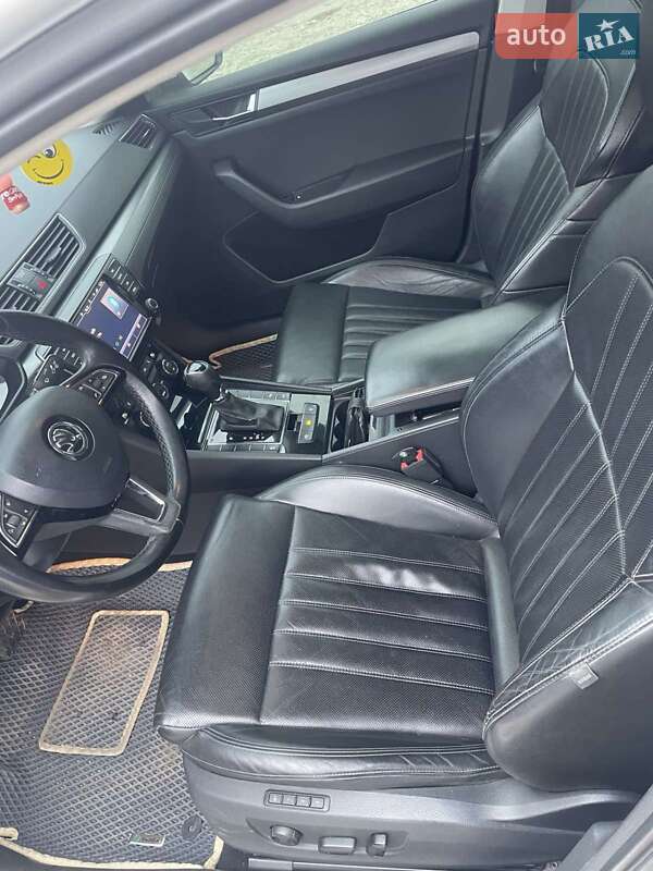 Лифтбек Skoda Superb 2017 в Подольске